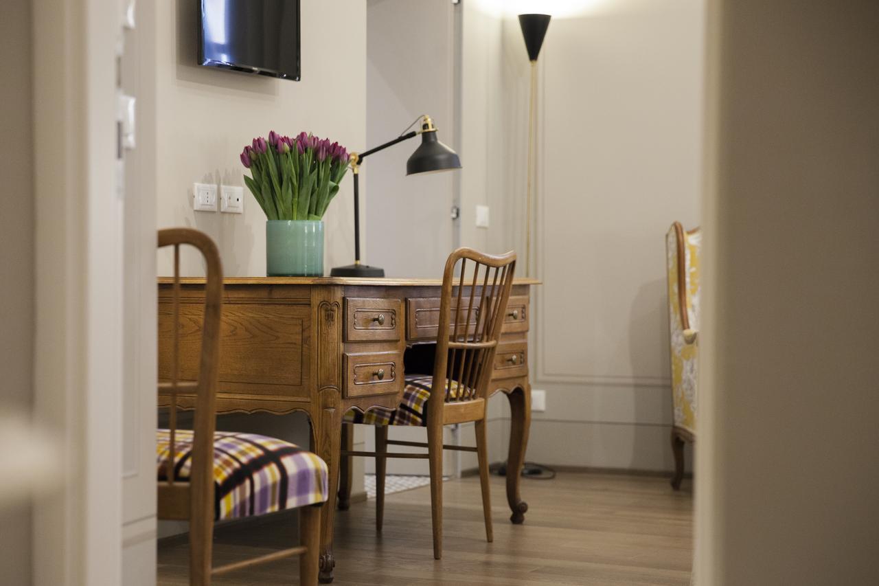 Casa Fabbrini Fancy Suites Roma Ngoại thất bức ảnh